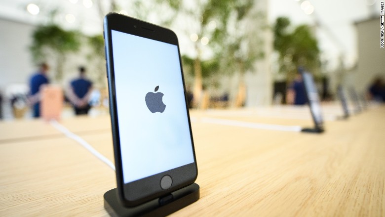 170203124414-apple-iphone-780x439.jpg