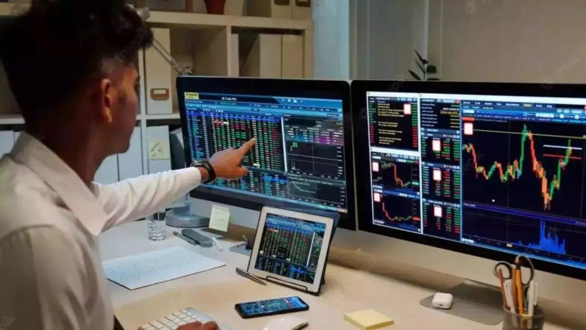 stock-market-prediction-110033097-2025-02-7b5674f672fe3183fce4db213031f6a5-16x9.jpg