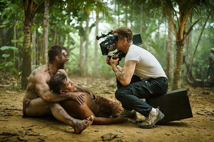 new-photo-zack-snyders-the-last-photograph.jpg