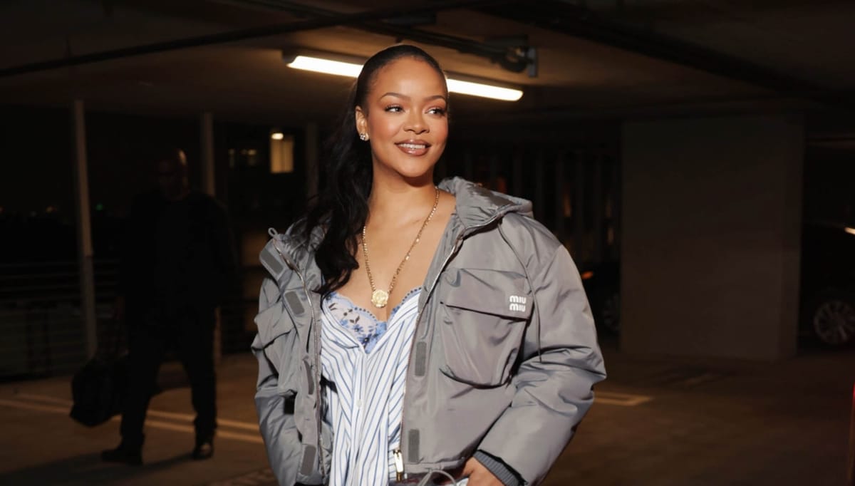 rihanna-birthday-27feb26-0001.jpg
